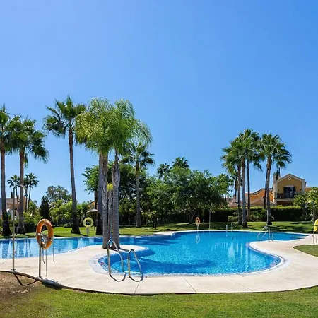 Isla De Guadalmina Townhouse Villa Marbella