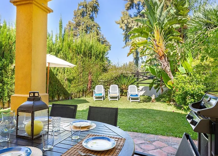 ヴィラ Isla De Guadalmina Townhouse マルベーリャ