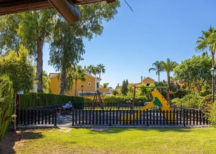 ヴィラ Isla De Guadalmina Townhouse