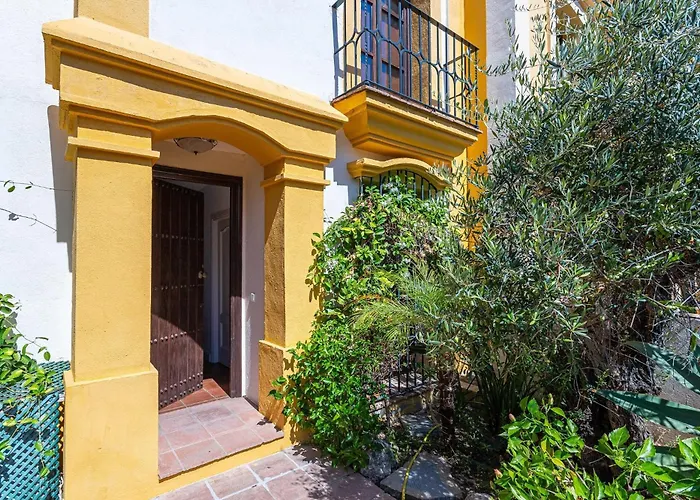 Isla De Guadalmina Townhouse * マルベーリャ