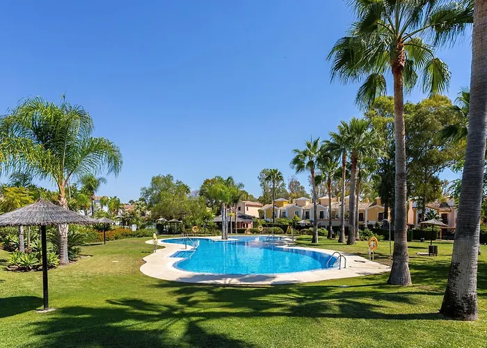 Isla De Guadalmina Townhouse *