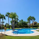 Isla De Guadalmina Townhouse Βίλα Μαρμπέλλα