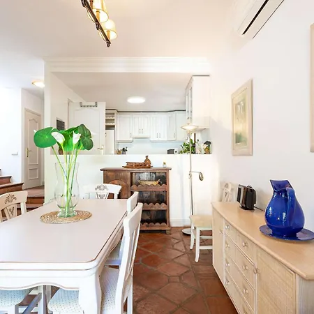 Isla De Guadalmina Townhouse Villa