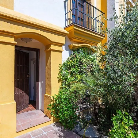 Isla De Guadalmina Townhouse