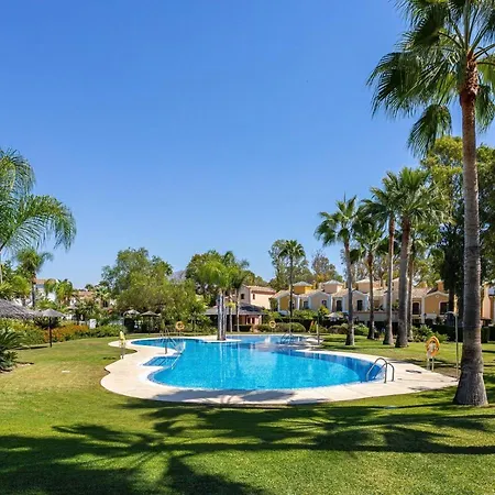 Villa Isla De Guadalmina Townhouse