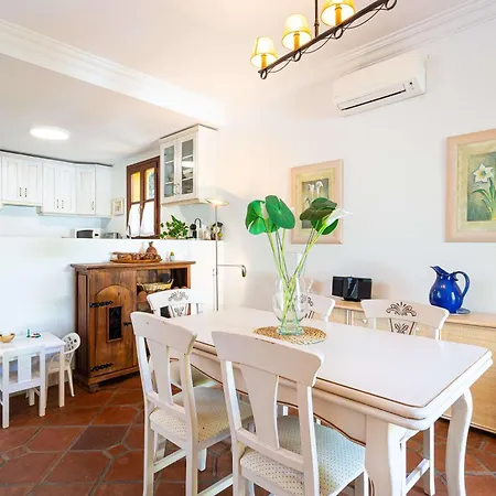 Isla De Guadalmina Townhouse *