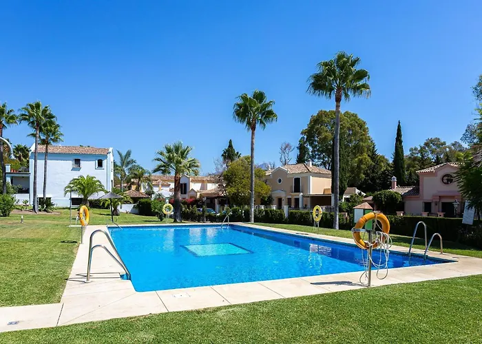 Isla De Guadalmina Townhouse *