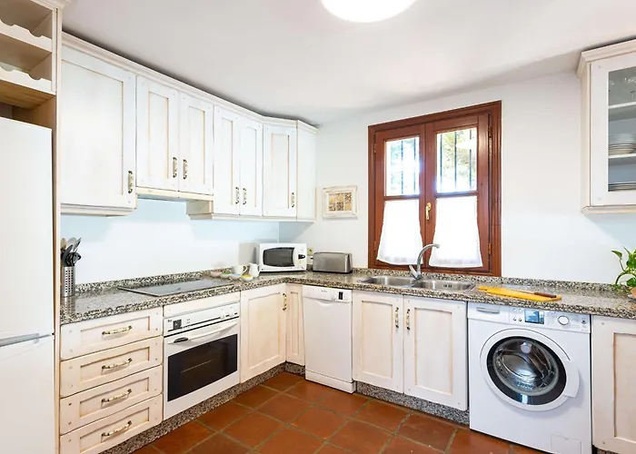 Isla De Guadalmina Townhouse Marbella